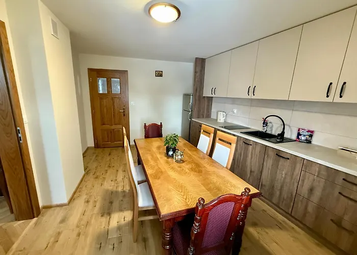 Peter House * Nowy Targ